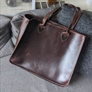 ♥️Rich Burgundy Leather Tote Bag